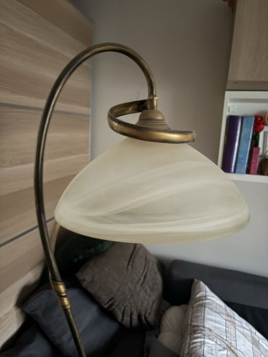 Lampa stojąca złota