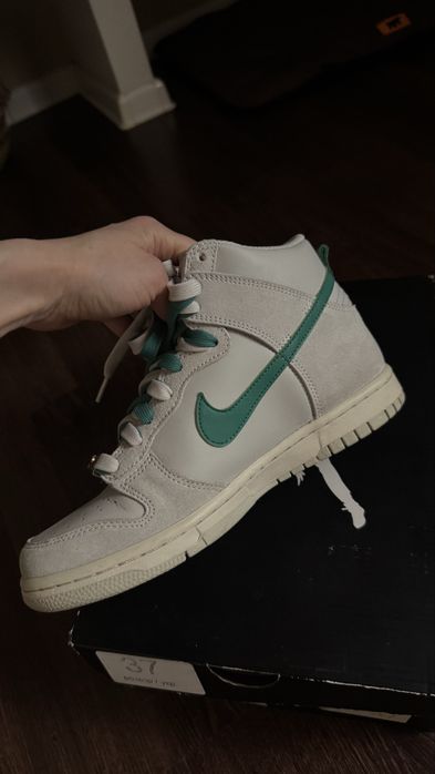 Кроссовки Nike Dunk, кожаные с замшевыми вставкамм