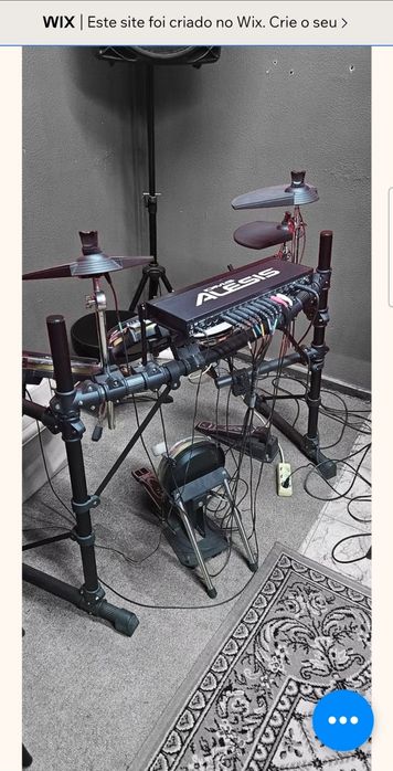 Bateria Electrónica Alesis DM5 Pro Kit