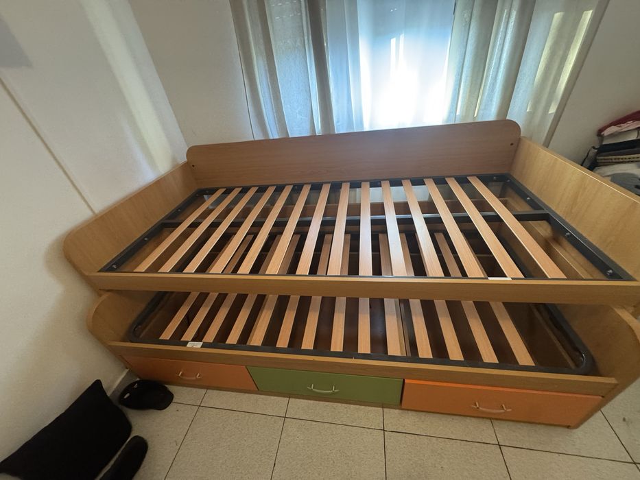 Cama com gaveta cama