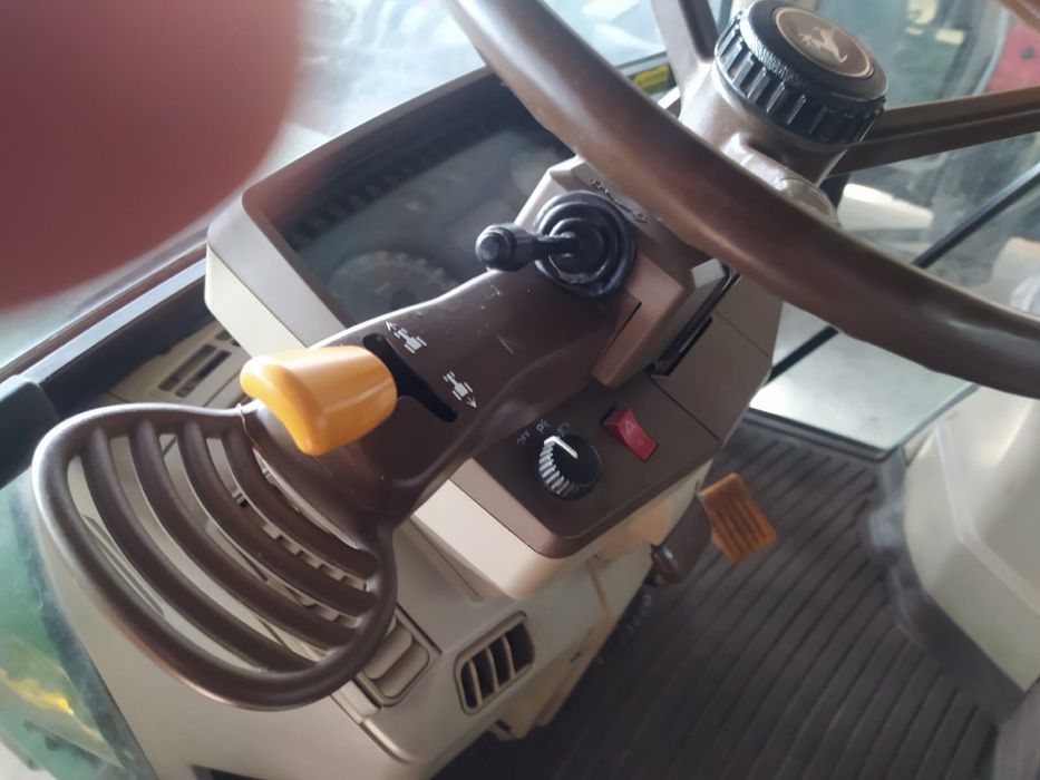 John Deere 6320 PREMIUM Renault