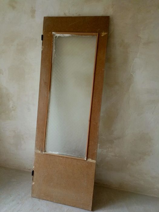 Продам двері дерев'яні