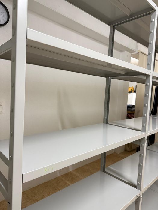 Estante de encaixe metálica - para desocupação urgente