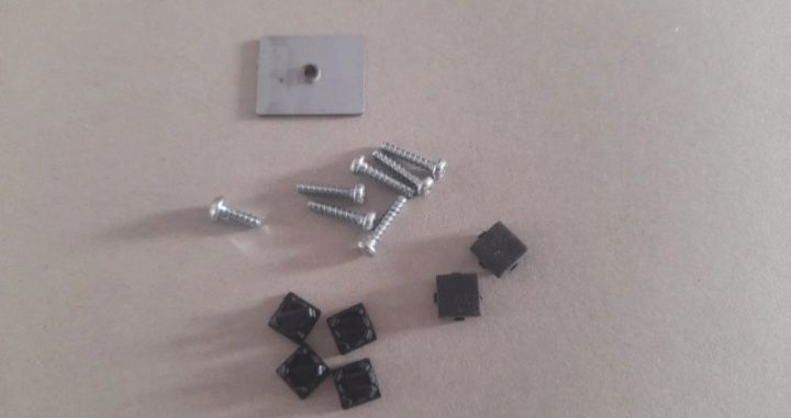 Kit de Parafusos e Tampas para PS2 Slim 75004