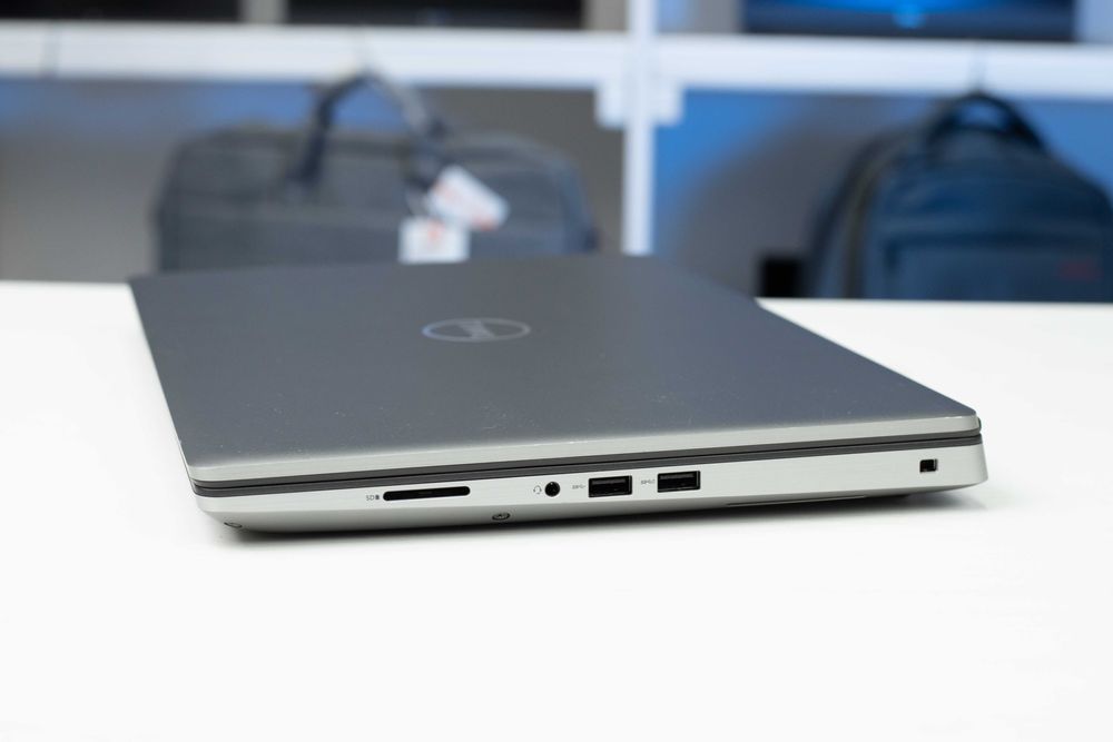 Dell Precision 7560 i7-11850H 32RAM 512SSD T1200 FHD IPS 15,6”