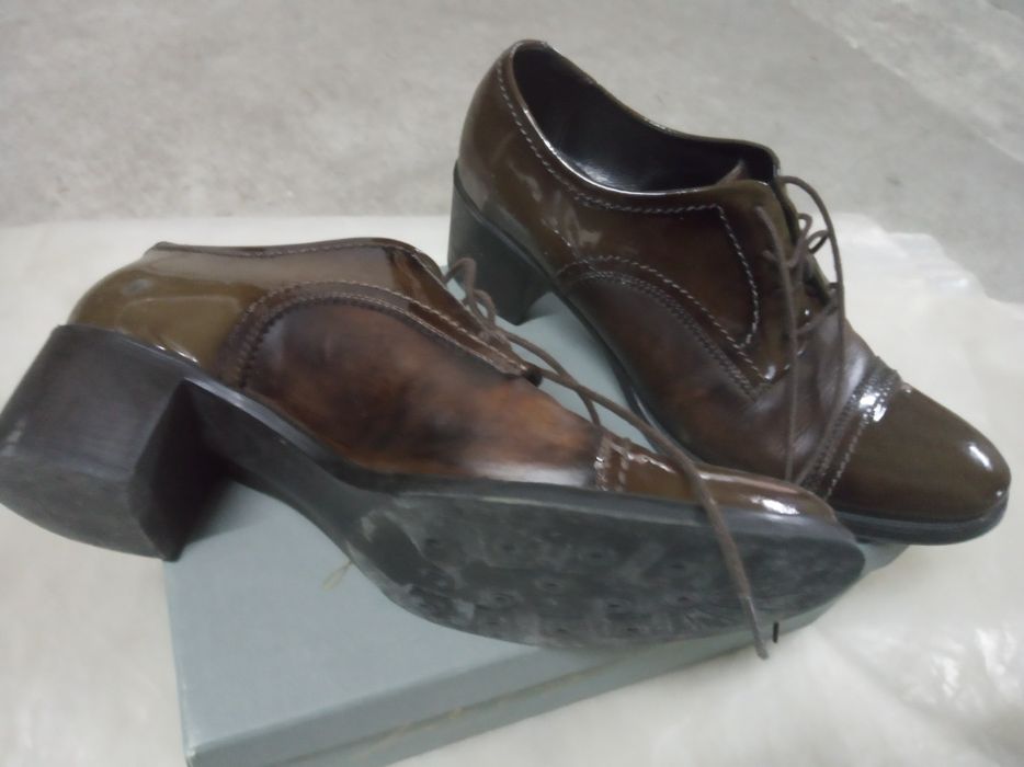 3 Pares - SAPATOS DE SENHORA ( n.* 37 )