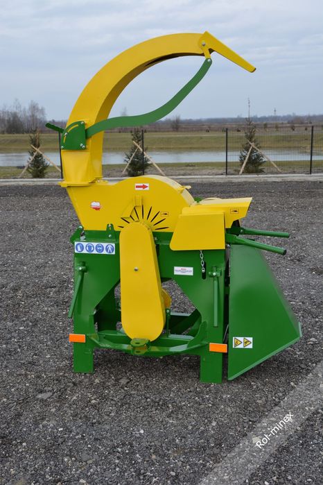 Rozdrabniacz do gałęzi Rębak ogrodowy Selmar Transport