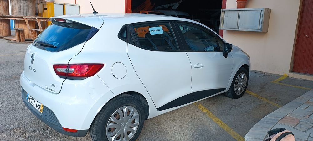 Vendo Renault clio — photo 2
