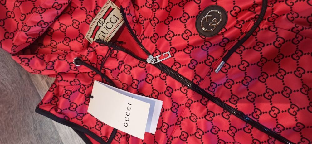 Gucci komplet S/M mega satyna logowany