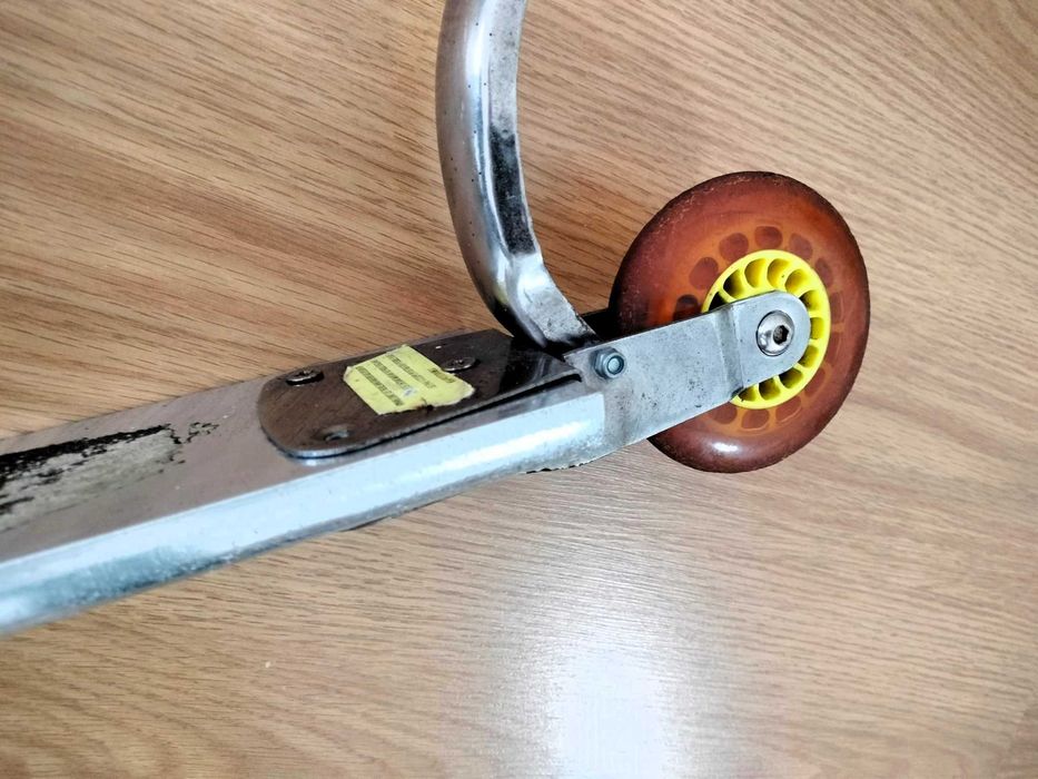 Trotinete Usada - Ideal para Praticar e Divertir-se!