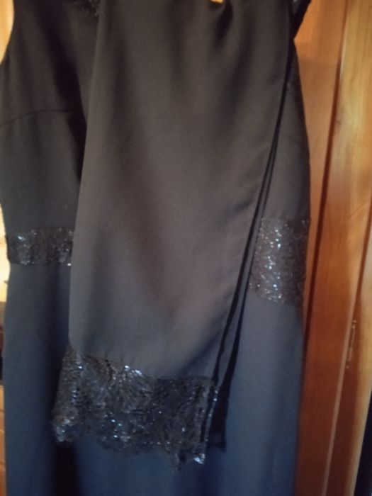 Vestido e echarpe 42