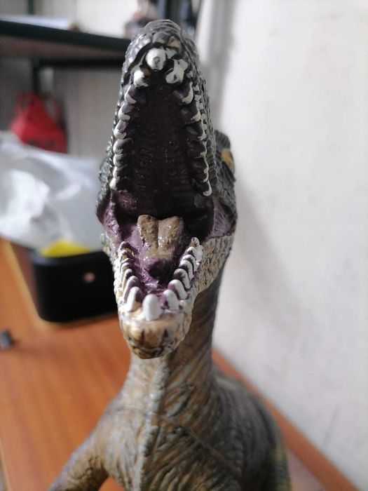 Dinossauro de Brincar Grande