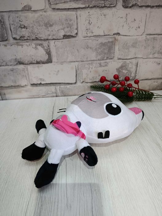 Panduś nowa maskotka koci domek Gabi kotek biały pluszowy Pandy cat