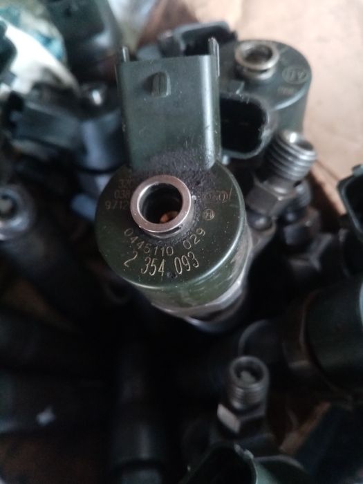 Форсунки бмв 0445 110 029. 2 354 093 бмв m57