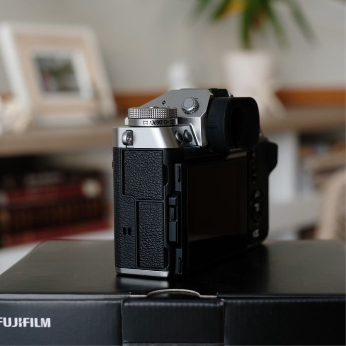 Fuji XT-5  (Como Nova)