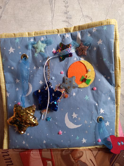 Тактильные планшеты из фетра.