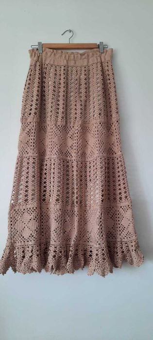 Saia de Crochet Feita à Mão