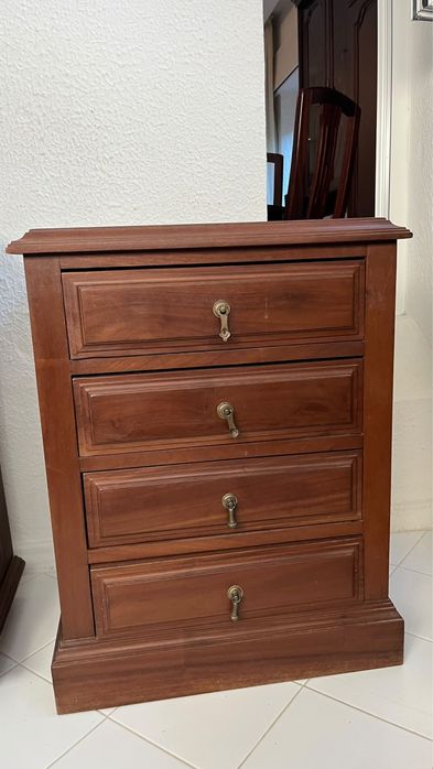 Mesa de cabeceira