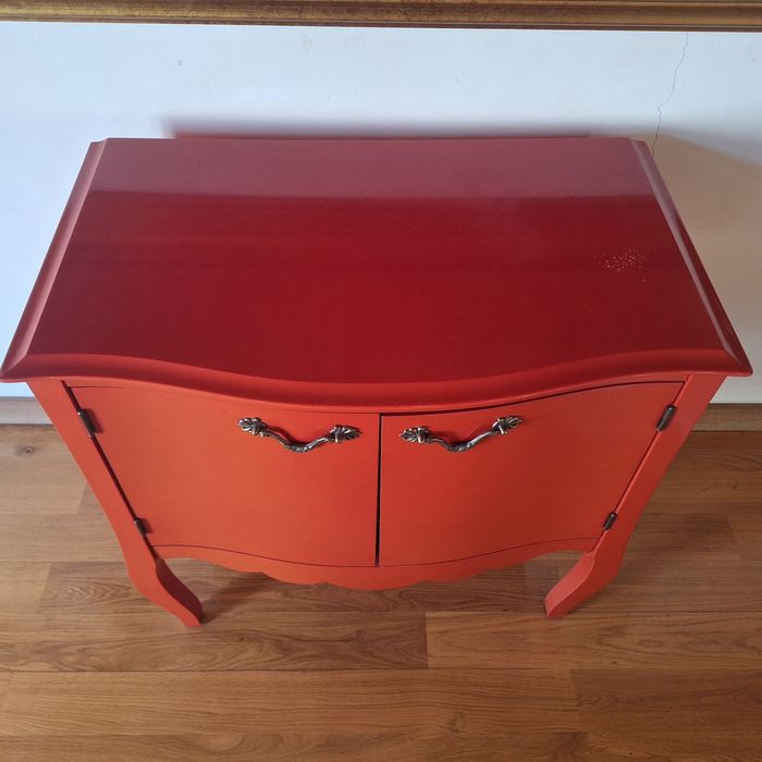 Cómoda vintage em bom estado