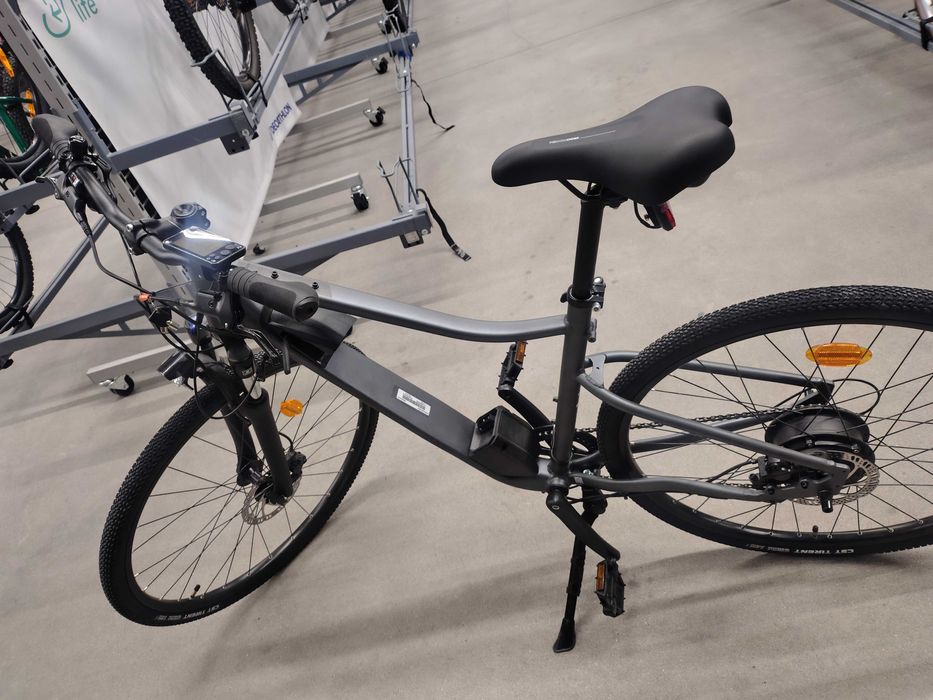 Rower Riverside 520 E elektryczny wysoka rama