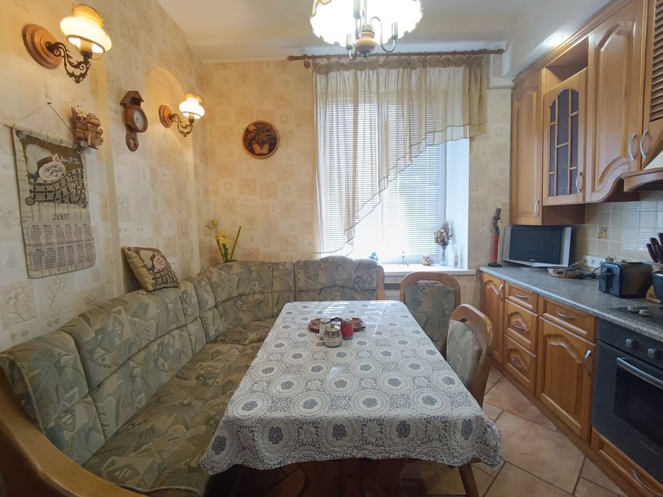 Продам 2 -х ком.кв в центре города с автономным отоплением 96 квартал