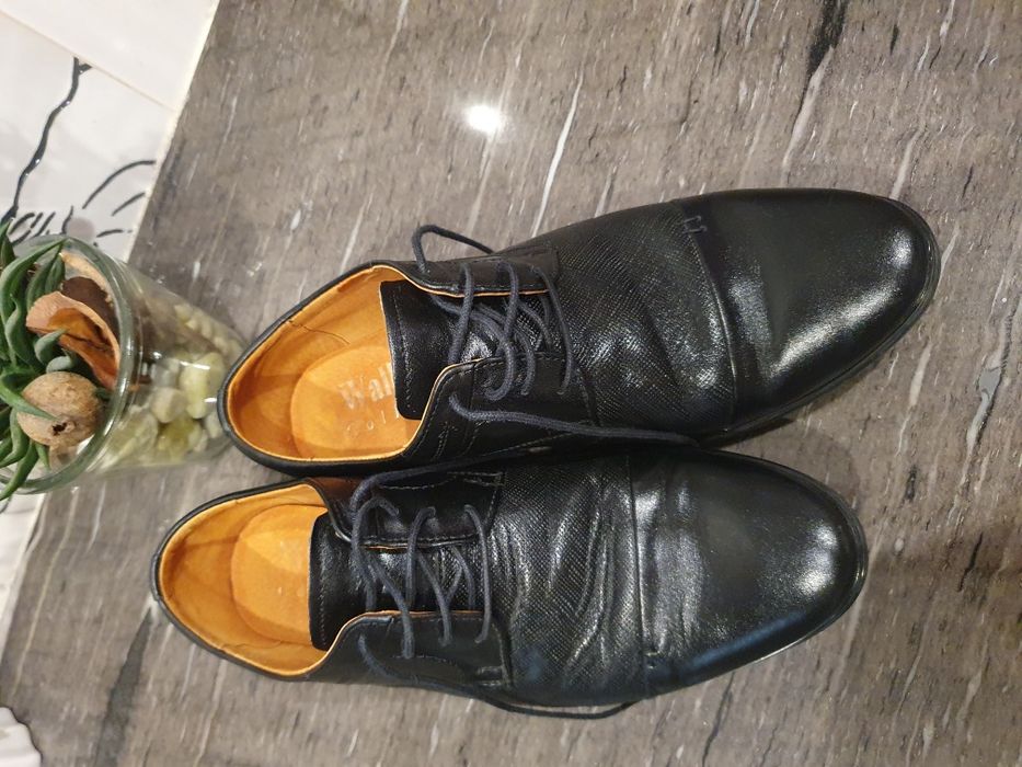 Eleganckie skórzane buty wizytowe dla chłopca, pierwsza komunia