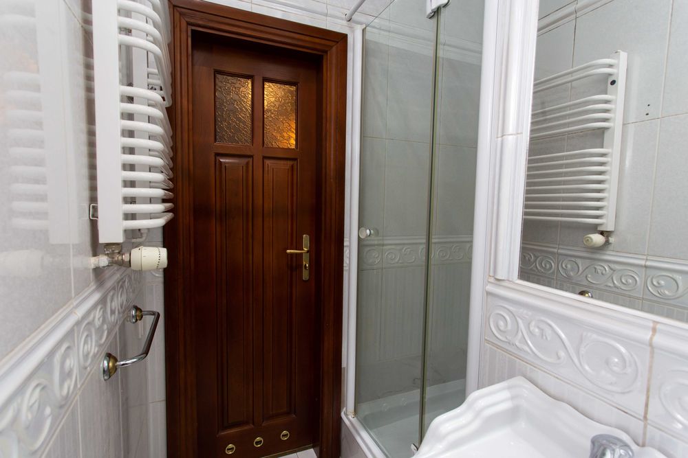 Центр. Вул. Липова. З кімнати. Звітні документи. Квартира подобово