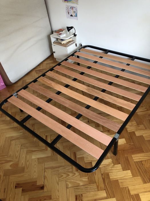 Estrado com pés 1,4x1,9