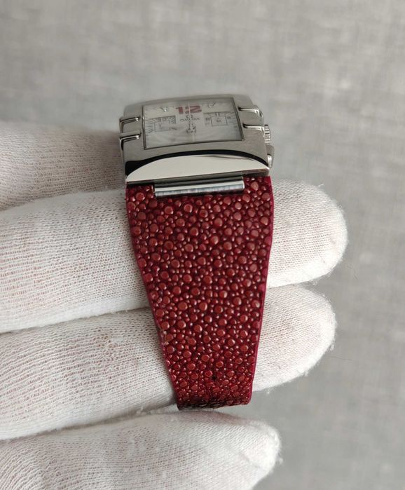 Жіночий годинник Omega Constellation 1841.73.31 Quadra Diamond Swiss