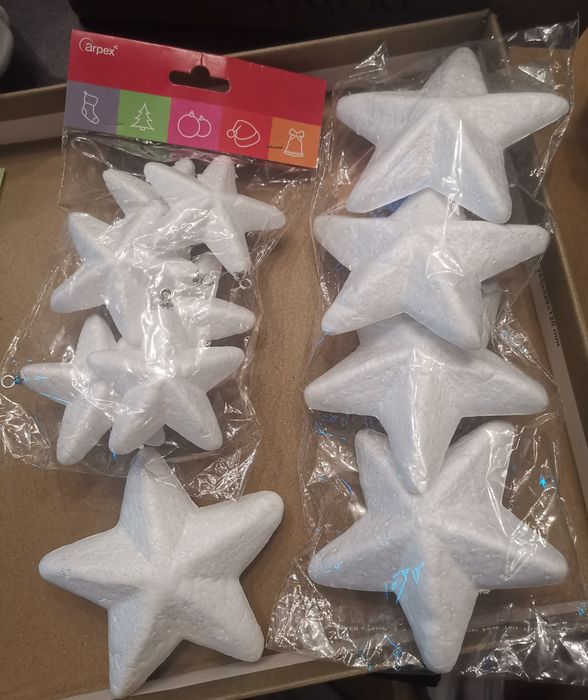 Zestaw kreatywny do zdobienia - koraliki, rafia plus figurki