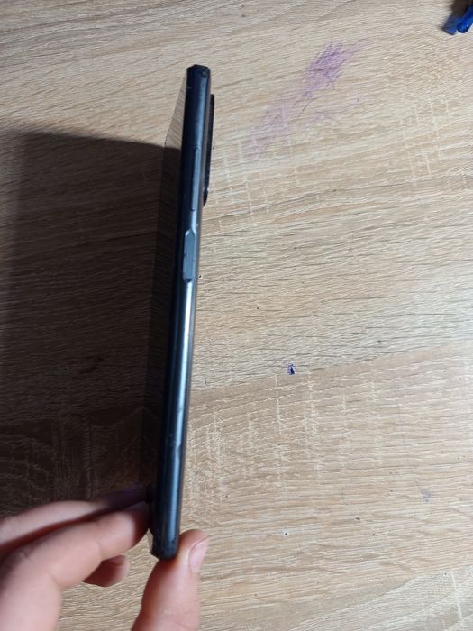 Продам телефон Redmi 10 возможно торг до 2900