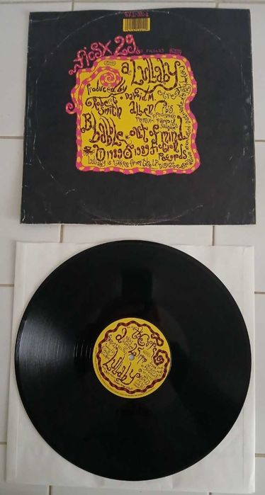 The Cure - Lullaby (12'')
