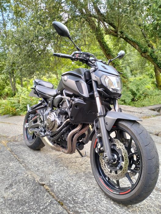Yamaha mt 07 2019 neste momento conta com 30000klm