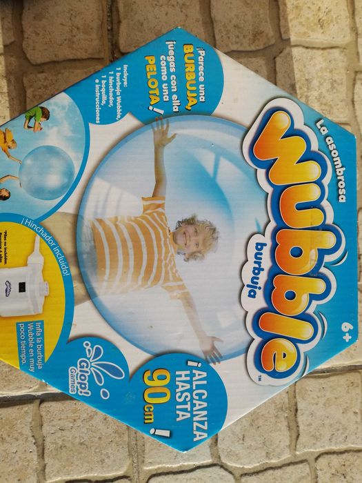 BOLA 90cm com bomba de enchimento - NOVA e selada - Pilates ou Yoga