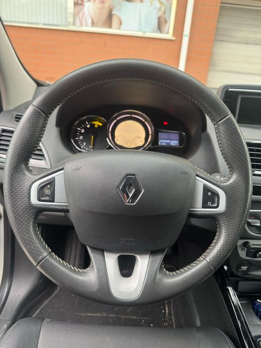 Megane 3 coupé  Bose edition