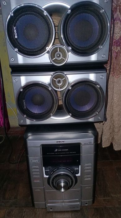 Мощный музыкальный центр SONY, б/у.