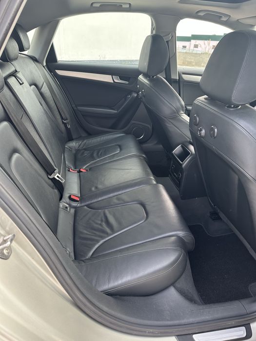 Audi A4 QUATTRO Sport Line 2.0 TDI 177cv