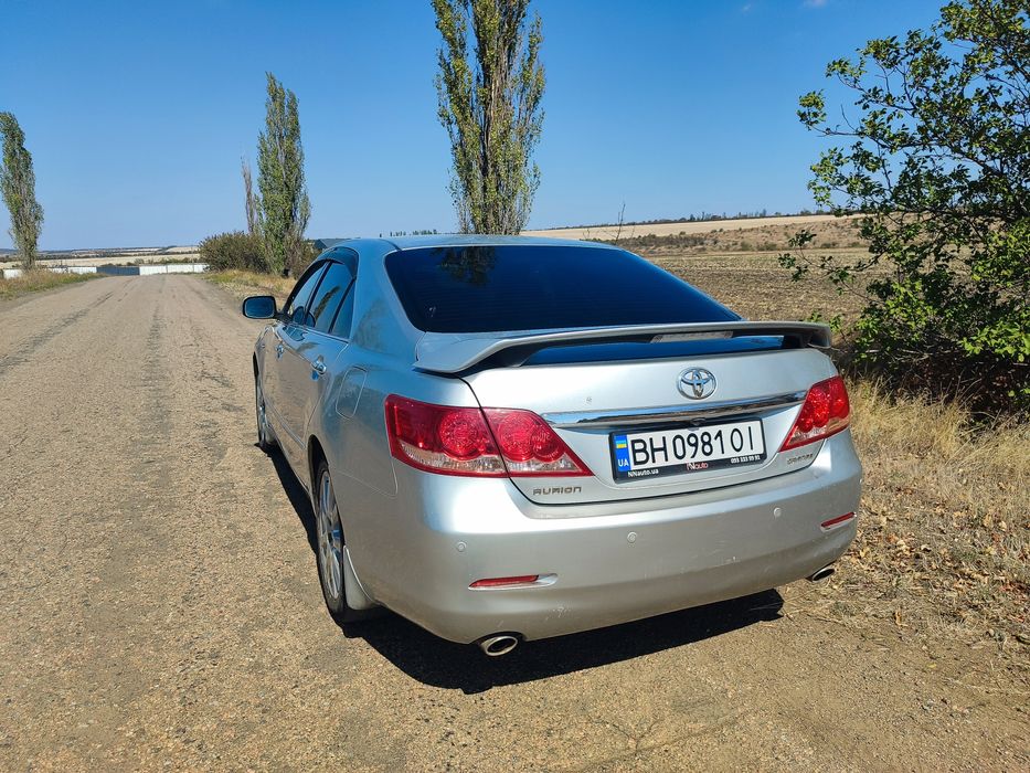 Продам автомобіль TOYOTA AURION