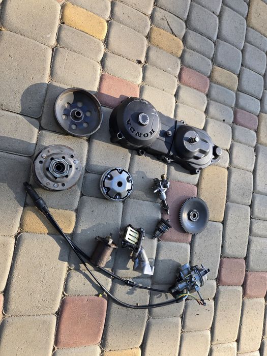 Продам запчастини до Honda dio