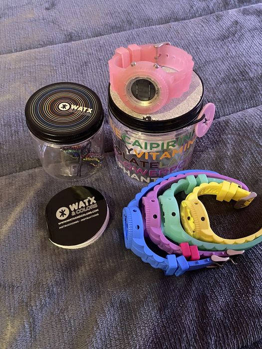 Vendo relogios watx colors