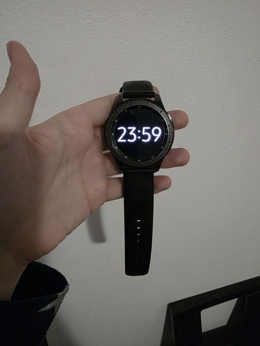 Смарт годинник Samsung Gear S3 Frontier