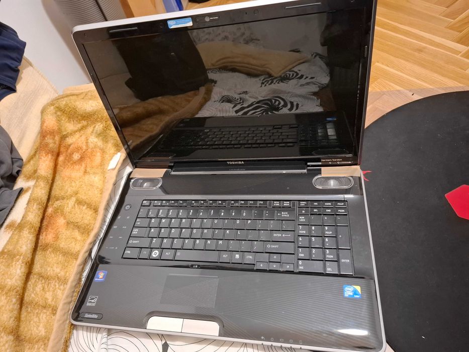 Toshiba satellite p505 s8980