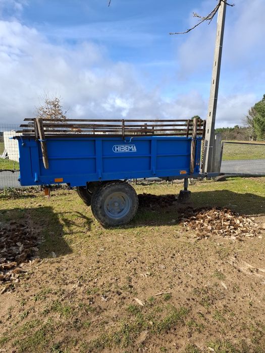 Vendo reboque agrícola