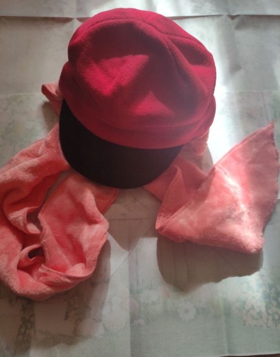 Шапка-фуражка женская