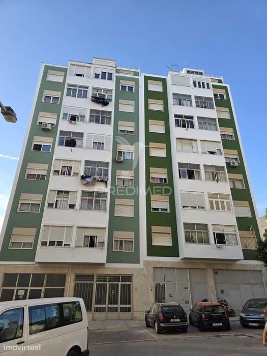 Apartamento T2 com elevador