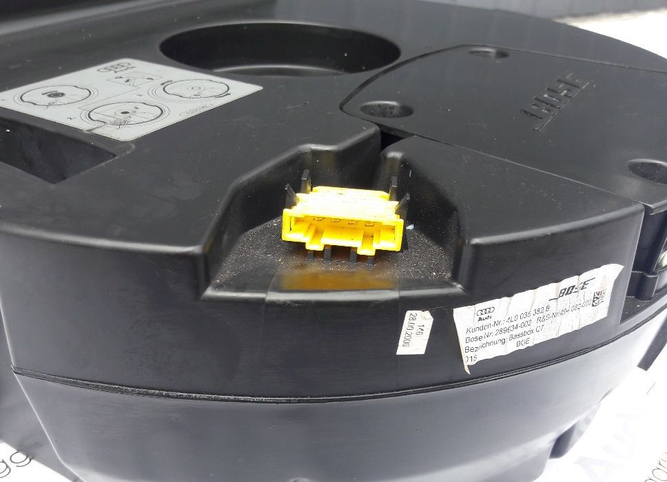 Сабвуфер BOSE 4L0035382B Audi Q7 Ауді Кю7 Ку7 2006 - 2015 г.в.