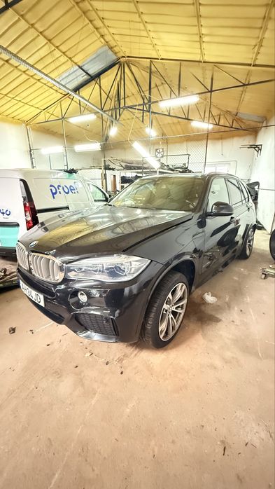 Bmw X5 40 E Pack m 90 mil km