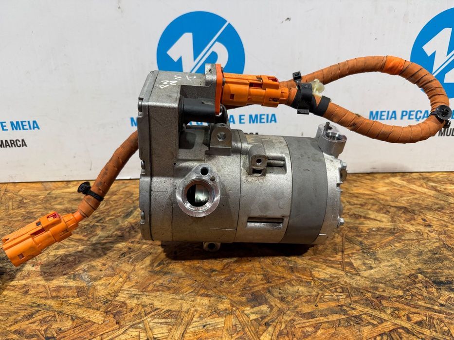 Compressor de A/C Audi A3 Hybrido de 2023