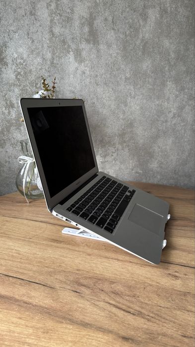 Підставка для ноутбука,планшета.