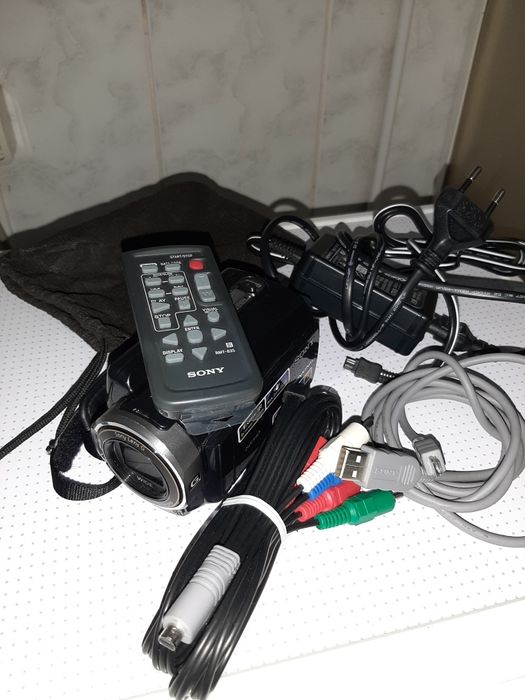 Вiдеокамера HDR XR350E (Можливий обмін на iPhone 11 Pro)